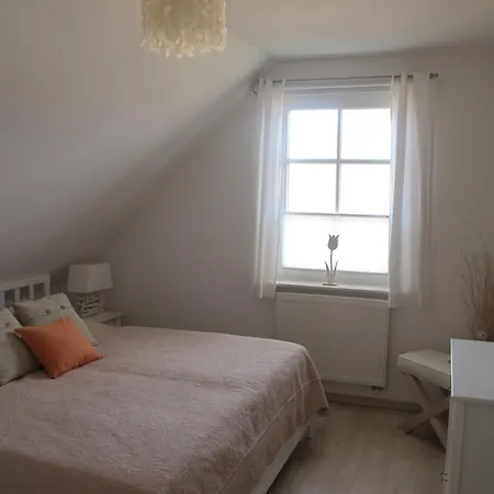 Apartment Wiesenstraße 55 Whg 2 - Strandbuhne *